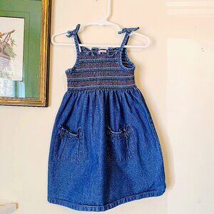 Vintage Y2K Little Girls Denim Smocked Sundress Size 3T